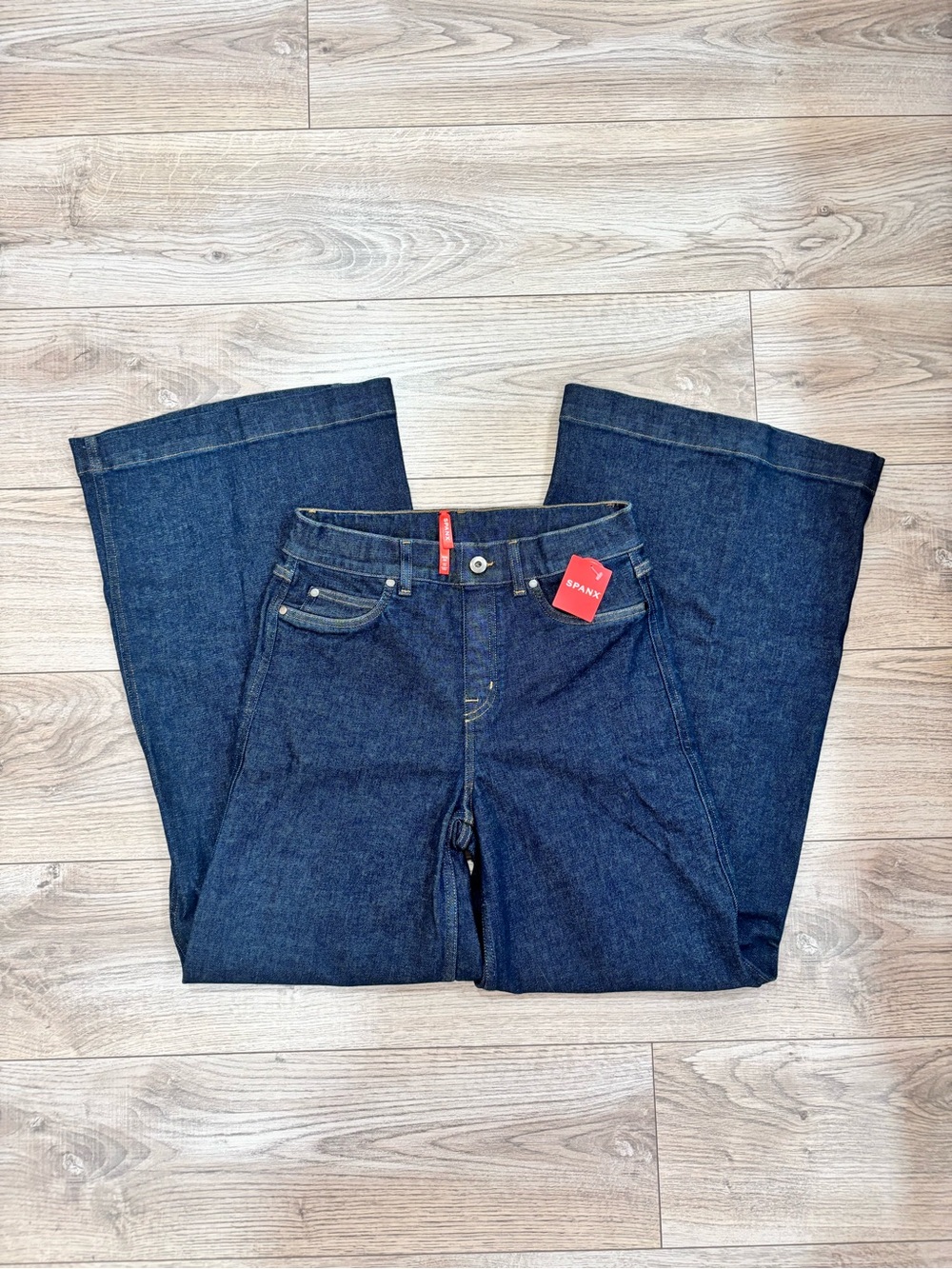 SPANX Dark Wash Wide Leg Jeans Size M NWT